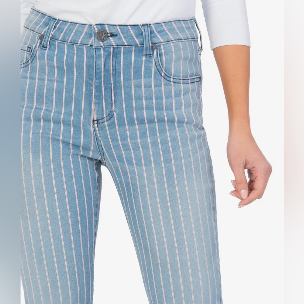 Kut from the Kloth Connie High Rise Slim Fit Ankle Skinny jeans size 4